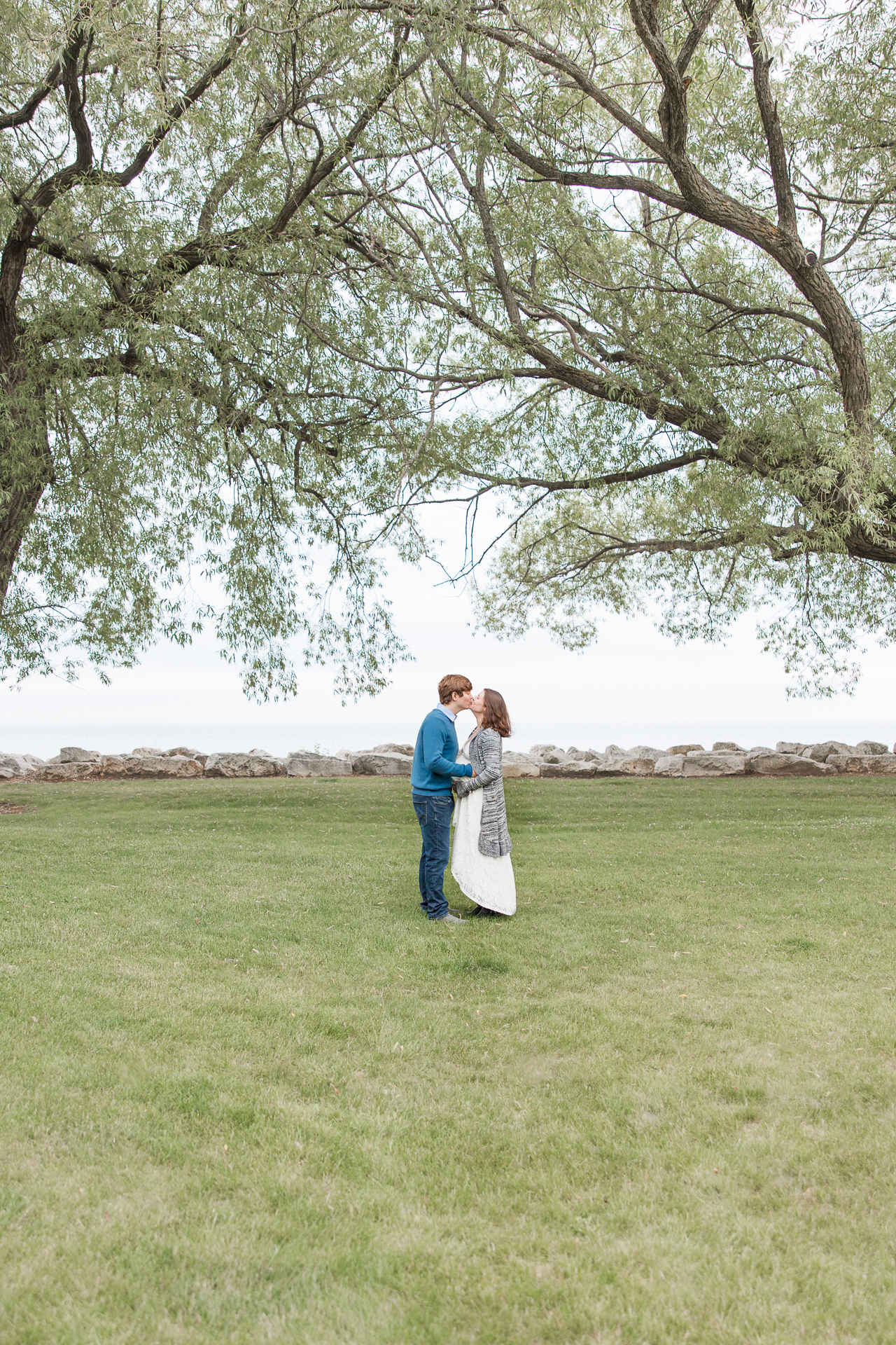 Southeastern, WI Maternity Session at Hika Bay Park