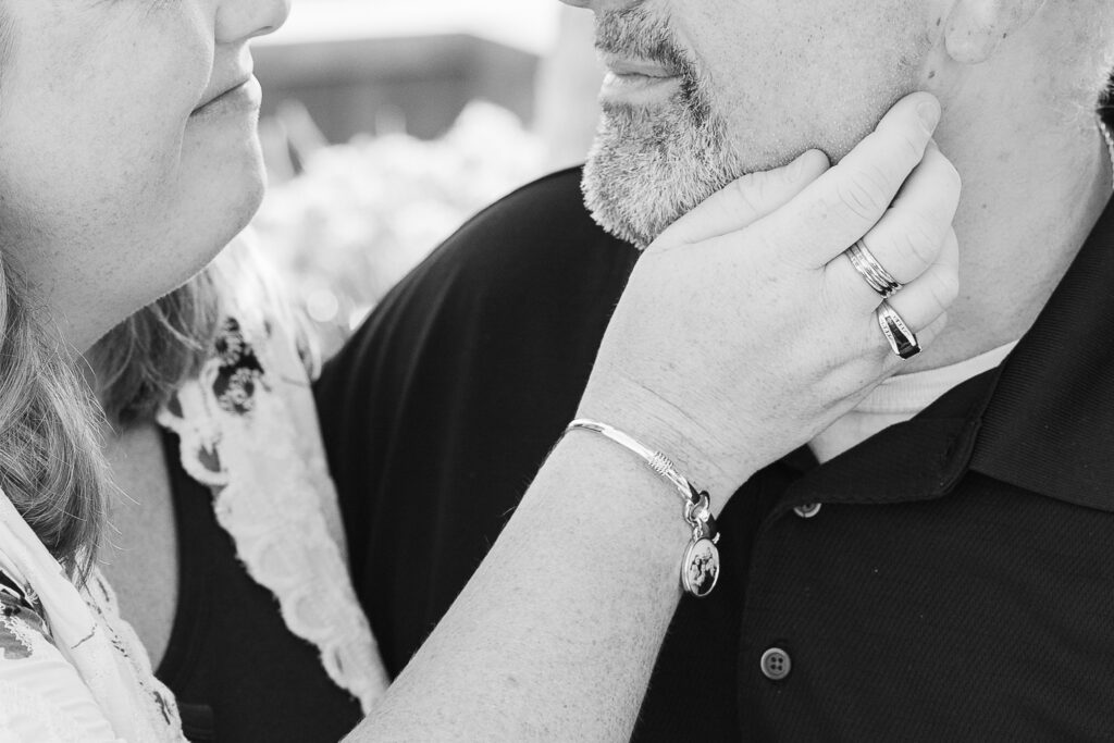 Southeastern WI Family Session in Downtown Port Washington